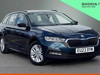 Used Skoda Octavia SE 108 HP (79 kW) 2023 Petrol blue metallic Estate
