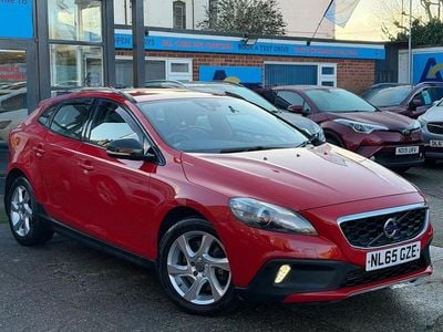 Red Used 2015 Volvo V40 Hatchback | £6,280 (Fair price)