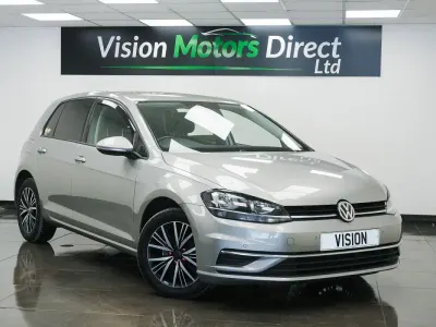 Used VW Golf VII SE 115 HP (84 kW) 2018 Silver Hatchback