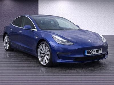 Used Tesla Model 3 Performance 330 kW (449 HP) 2019 Blue Sedan