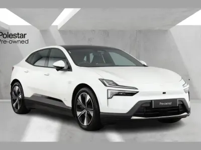 Begagnad Polestar 4 Plus 400 kW (544 HK) 2025 Vit SUV