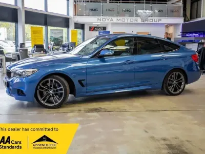 Usado BMW 330 M Sport 258 CV (189 kW) 2017 Azul Utilitario