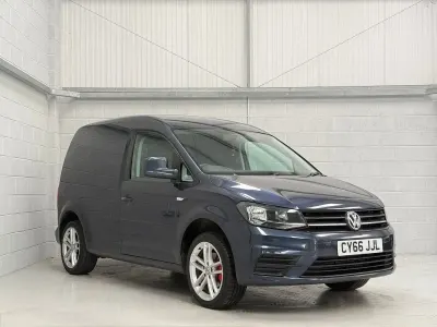 Used VW Caddy Trendline 102 HP (75 kW) 2016 Blue MPV
