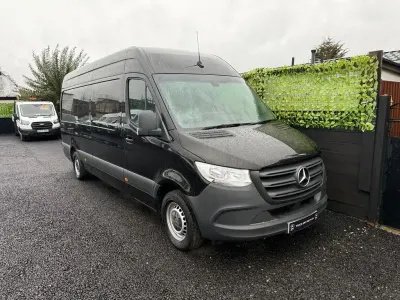 Begagnad Mercedes Sprinter Progressive 2020 Svart Van