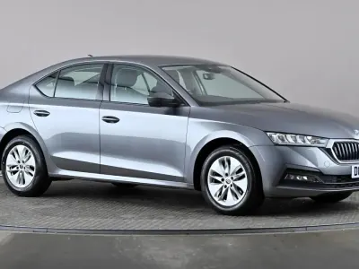 Używany Skoda Octavia SE Technology 116 KM (85 kW) 2022 Szary Hatchback