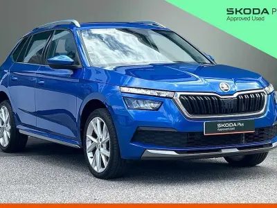 Used Skoda Kamiq SE L Executive 147 HP (108 kW) 2023 Race blue metallic SUV