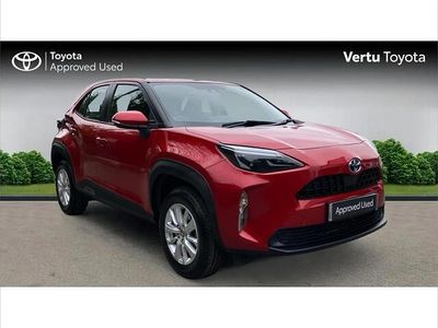 Used Toyota Yaris Cross 113 HP (83 kW) 2023 Red SUV