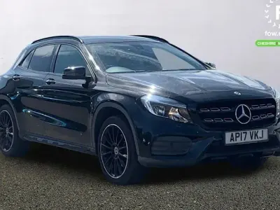 Used Mercedes GLA250 Executive 211 HP (155 kW) 2017 Black SUV