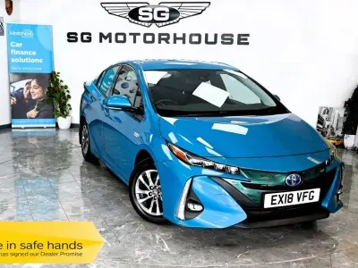 Used Toyota Prius Business Edition 122 HP (89 kW) 2018 Blue Hatchback
