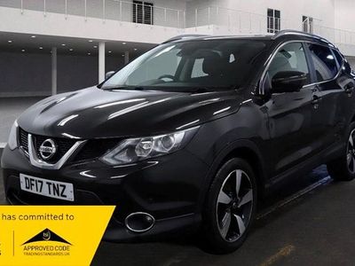 Black Used 2017 Nissan Qashqai N-Connecta SUV | £6,995 (Good price)