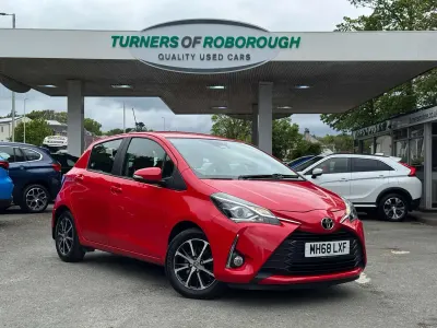 Used Toyota Yaris 2019 Red Hatchback