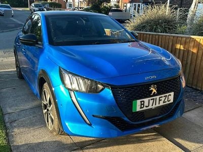 Peugeot e-208