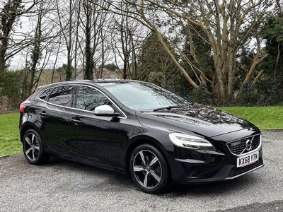 Used Volvo V40 R-Design 152 HP (111 kW) 2018 Black Hatchback