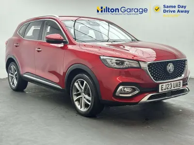 Used MG HS Excite 162 HP (119 kW) 2023 Red SUV
