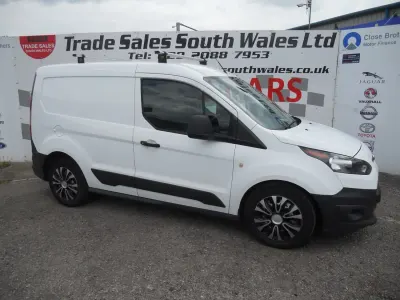 Second-hand Ford Transit Connect 100 CP (73 kW) 2017 Alb Monovolum