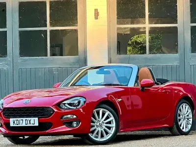 Used Fiat 124 Spider Lusso Plus 140 HP (102 kW) 2017 Cabriolet