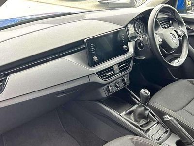 Used Skoda Kamiq SE 94 HP (69 kW) 2022 Energy blue SUV