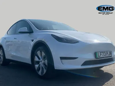 Usado Tesla Model Y RWD 254 kW (346 HP) 2023 Branco SUV