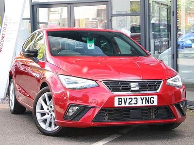 Usado Seat Ibiza FR 108 HP (79 kW) 2023 Vermelho Citadino