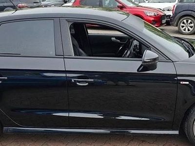 Usado Audi A1 Sportback S-Line 125 HP (91 kW) 2018 Citadino