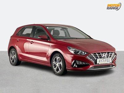 Red Used 2021 Hyundai i30 SE Hatchback | £13,895 (Fair price)