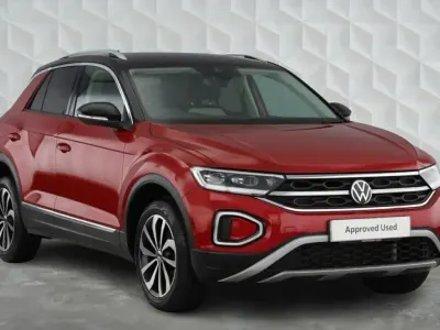 Used VW T-Roc Style 150 HP (110 kW) 2022 Red SUV