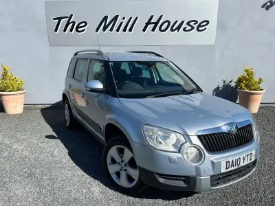 Używany Skoda Yeti SE 110 KM (80 kW) 2010 Niebieski SUV
