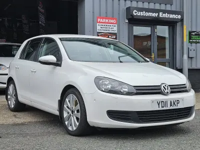 Used VW Golf VI Match 122 HP (89 kW) 2011 White Hatchback