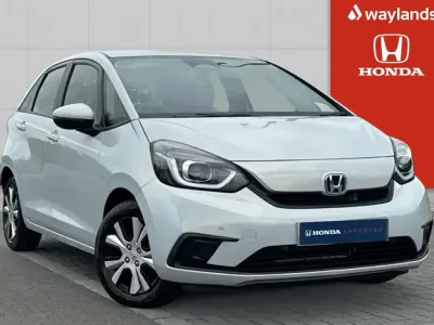 Used Honda Jazz Hybrid 109 HP (80 kW) 2021 White Hatchback
