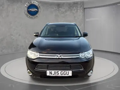 Used Mitsubishi Outlander P-HEV 119 HP (87 kW) 2015 Black Estate
