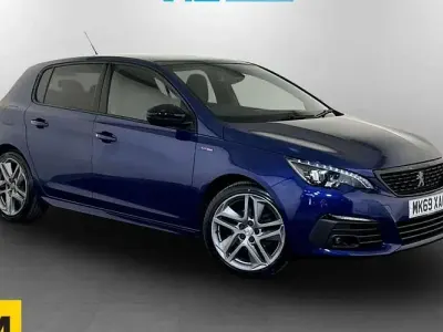Used Peugeot 308 GT-line 131 HP (96 kW) 2019 Blue Hatchback