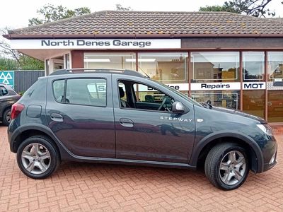 Used Dacia Sandero Ambiance 2017 Grey Hatchback
