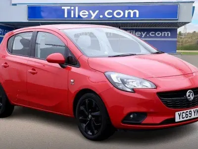 Used Vauxhall Corsa 75 HP (55 kW) 2019 Red Hatchback