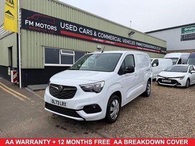 Used Vauxhall Combo S 100 HP (73 kW) 2023 White MPV