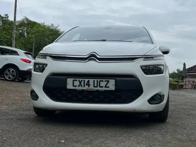 Używany Citroën C4 Picasso VTR Sport 2014 Biały Minivan
