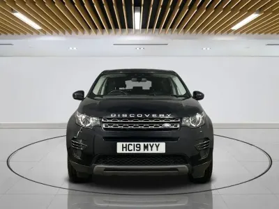 Used Land Rover Discovery 5 SE 148 HP (108 kW) 2019 Black SUV
