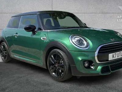 Used Mini Cooper Hatch 134 HP (98 kW) 2020 Green Hatchback