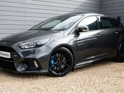 Used Ford Focus RS 350 HP (257 kW) 2017 Grey Hatchback