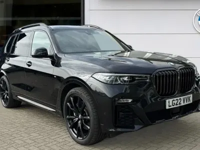 Begagnad BMW X7 M Sport 335 HK (246 kW) 2022 Svart SUV