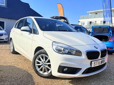 Used BMW 218 Comfort Edition 150 HP (110 kW) 2018 White MPV