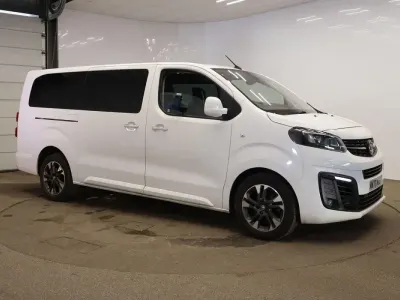 Second-hand Vauxhall Vivaro Elite 180 CP (132 kW) 2020 Alb Monovolum