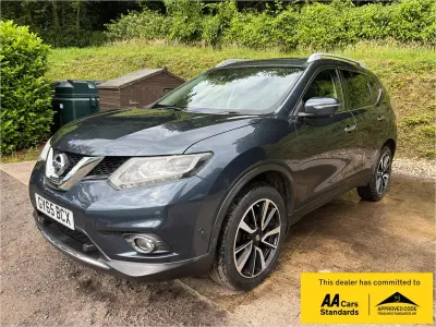 Used Nissan X-Trail Tekna 130 HP (95 kW) 2015 Blue SUV