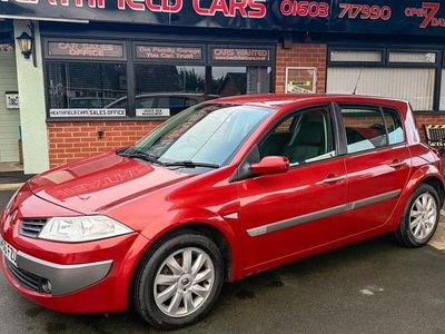 Red Used 2006 Renault Mégane II Dynamique Hatchback | £2,495 (Expensive)