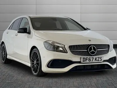 Used Mercedes A180 Executive 108 HP (79 kW) 2017 Cirrus white Hatchback