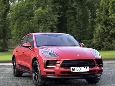 Red Used 2019 Porsche Macan SUV | £31,995 (Good price)