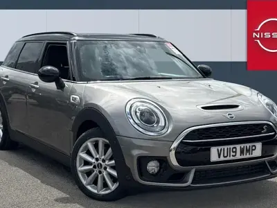 Used Mini Cooper Clubman Sport 192 HP (141 kW) 2019 Silver Estate