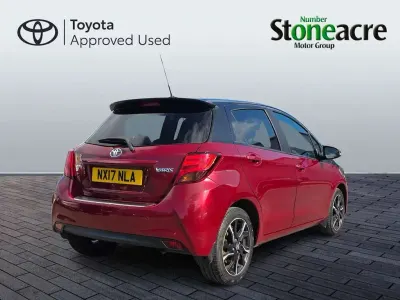 Usado Toyota Yaris Design 99 CV (72 kW) 2017 Other Utilitario