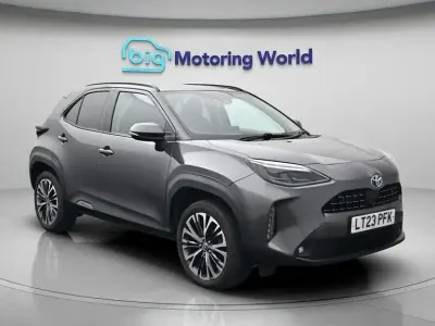 Used Toyota Yaris Cross 116 HP (85 kW) 2023 Grey SUV