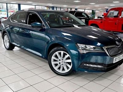 Petrol blue Used 2020 Skoda Superb SE Technology Hatchback | £15,789 (Fair price)