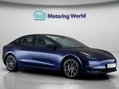 Blue Used 2022 Tesla Model 3 Long Range AWD Sedan | £17,800 (Fair price)